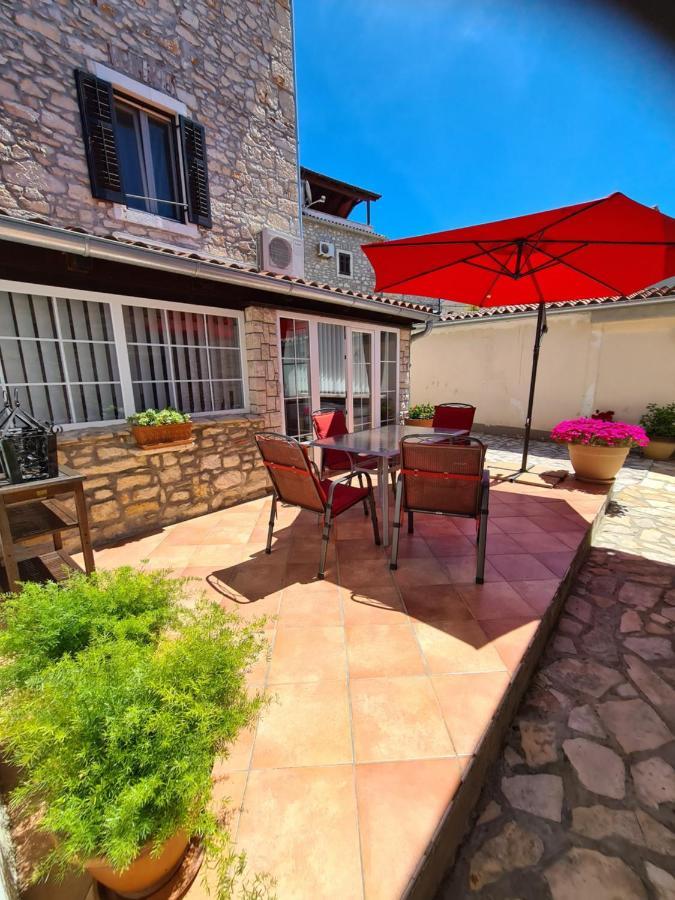 Villa Istrska Kamnita Hisa Soncni Medolino Esterno foto