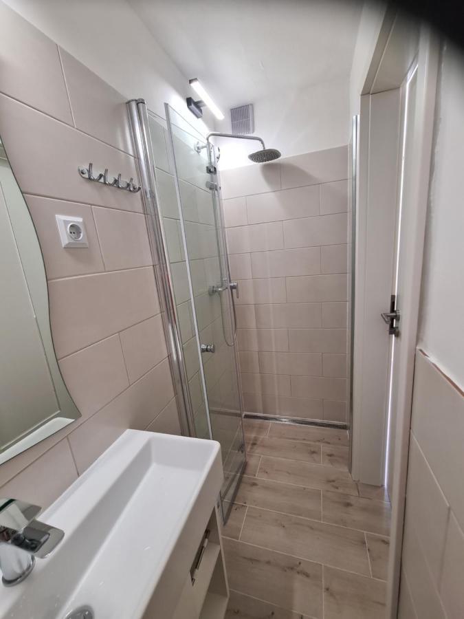 Villa Istrska Kamnita Hisa Soncni Medolino Esterno foto